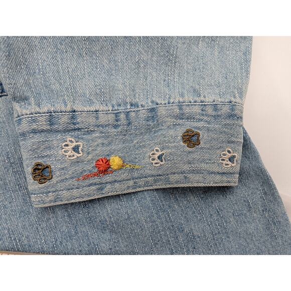 Vintage Y2K Christopher & Banks Chambray Kitty Cat Women's Medium Button Up - Picture 6 of 10